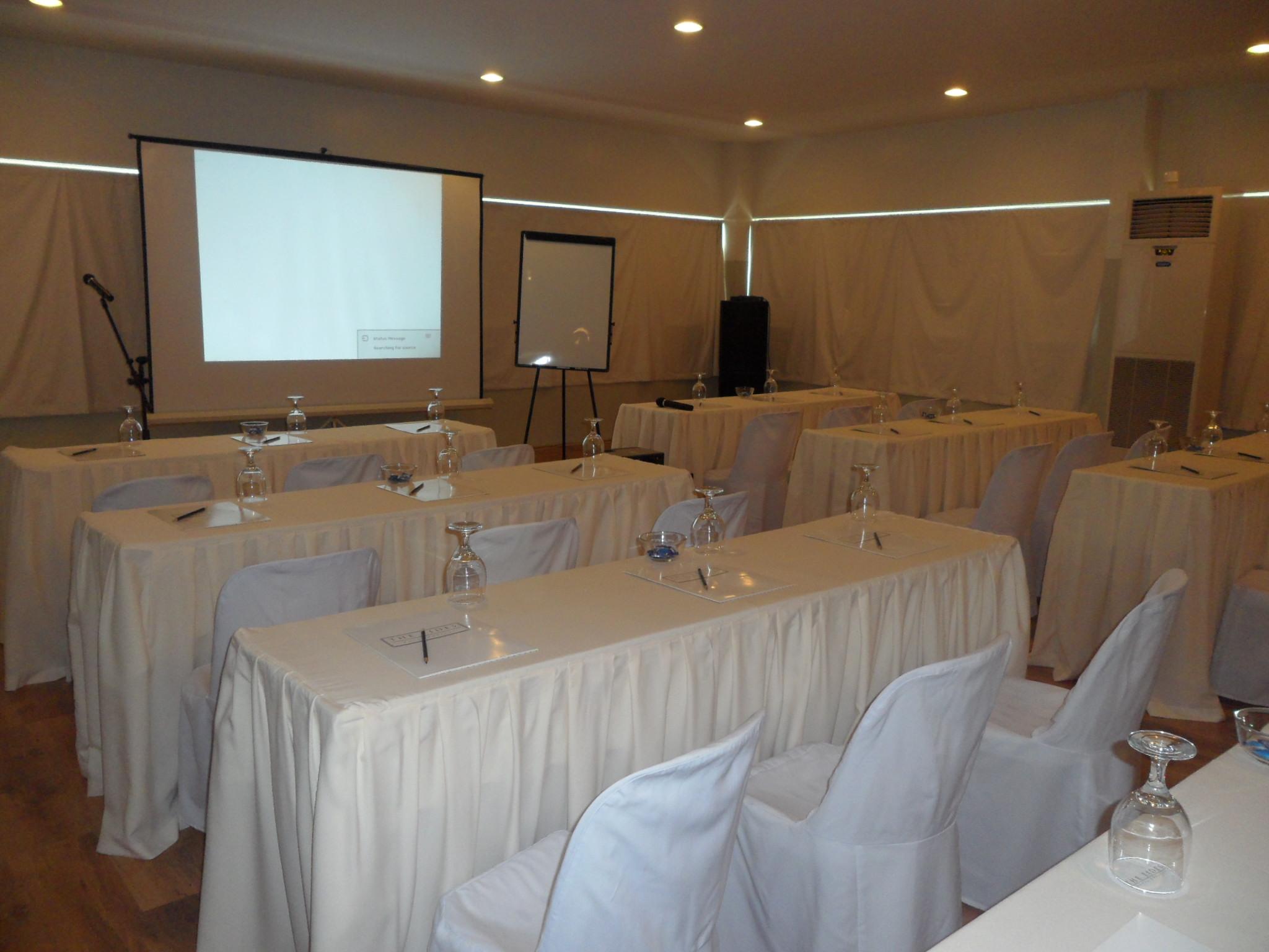The Tides Boracay 4*